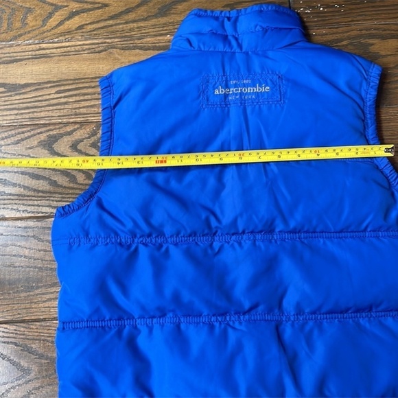 Abercrombie kids vest brand new ! Size XL / 15-16 years, unisex - Picture 6 of 7